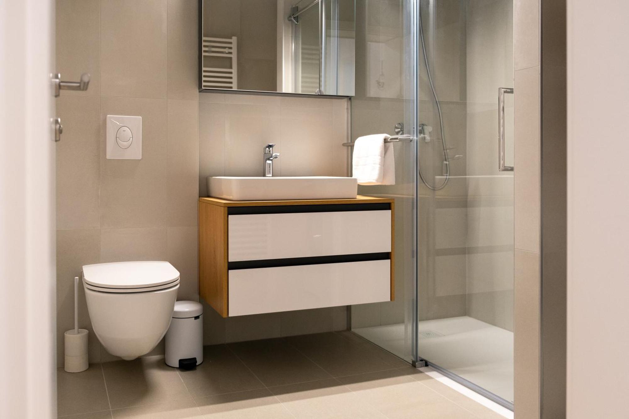 Masarykova Residence - Modern 1-Bedroom In City Center & Free Parking Ljubljana Bagian luar foto